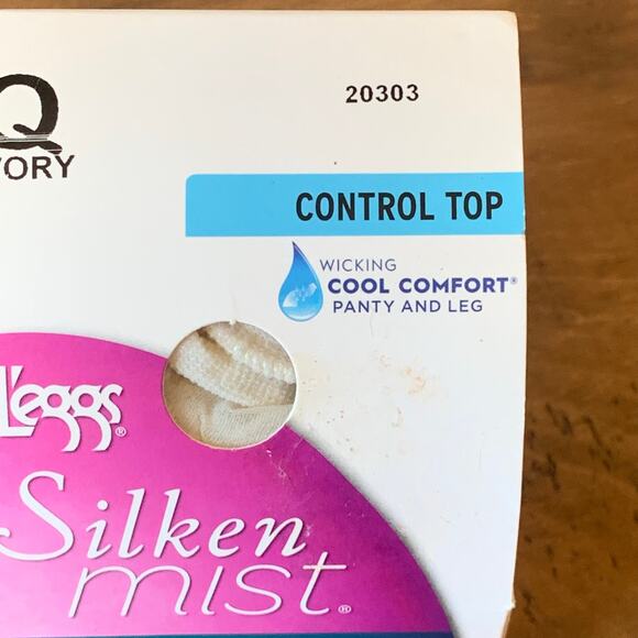 L'eggs Pantyhose Nylons Silken Mist Silky Sheer Leg Control Top Q Ivory - Picture 3 of 11
